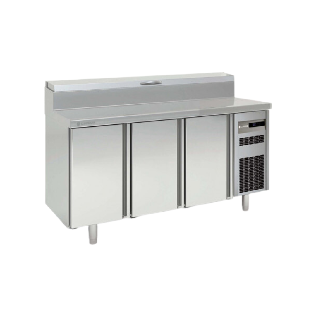 MFEI70-180-1_6-MeubledepreparationsaladettebacGN1_6refrigereepostivie0__8_CgammeTOP-3portes-1795x700x850mm