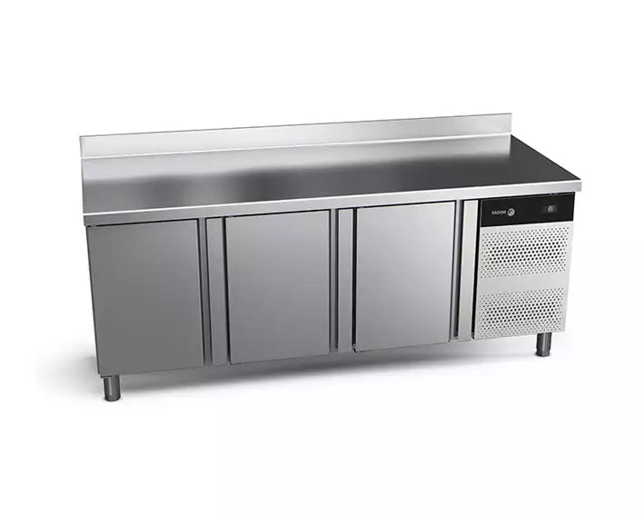 Table réfrigérée positive pâtissière FAGOR 3 portes - gamme 800 - 584 litres